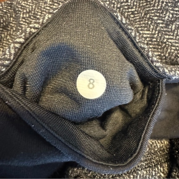 Lululemon Heathered Black Basic Leggings With Size Dot Women’s Size 8 - Picture 5 of 5